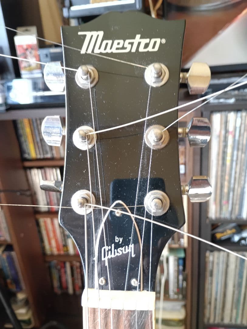 Maestro by Gibson ピアノブラックエレキギター　ハードケース付属