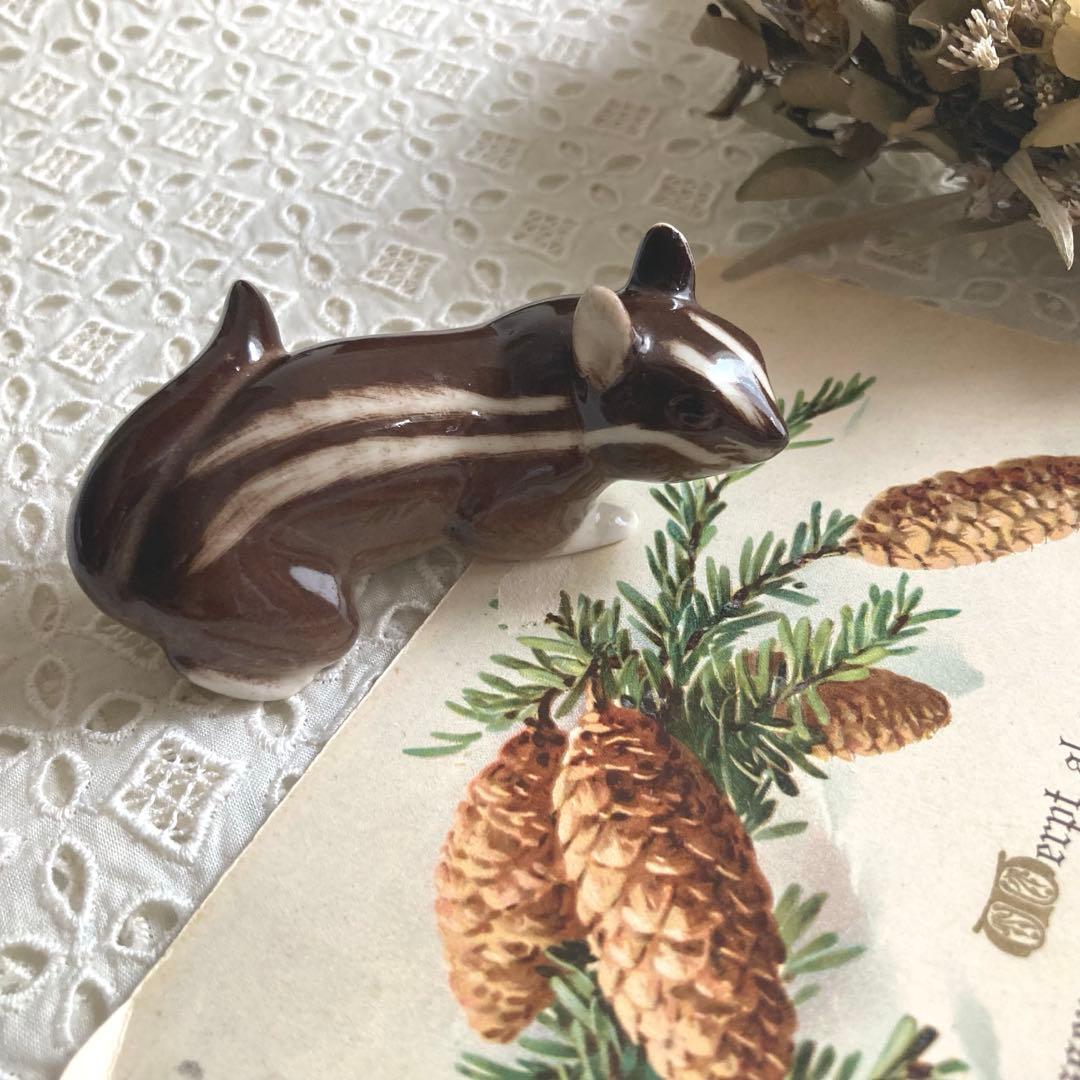 ロモノーソフ　フィギュリン（フィギュア)置物 りす　希少シマリス　お探しの方に♪