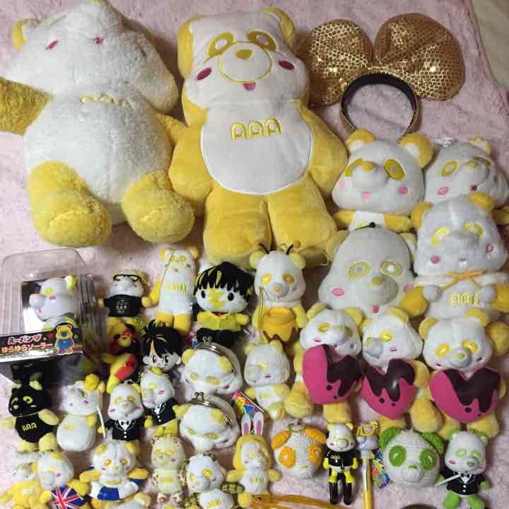 二枚目もあります！AAAグッズ黄 緑