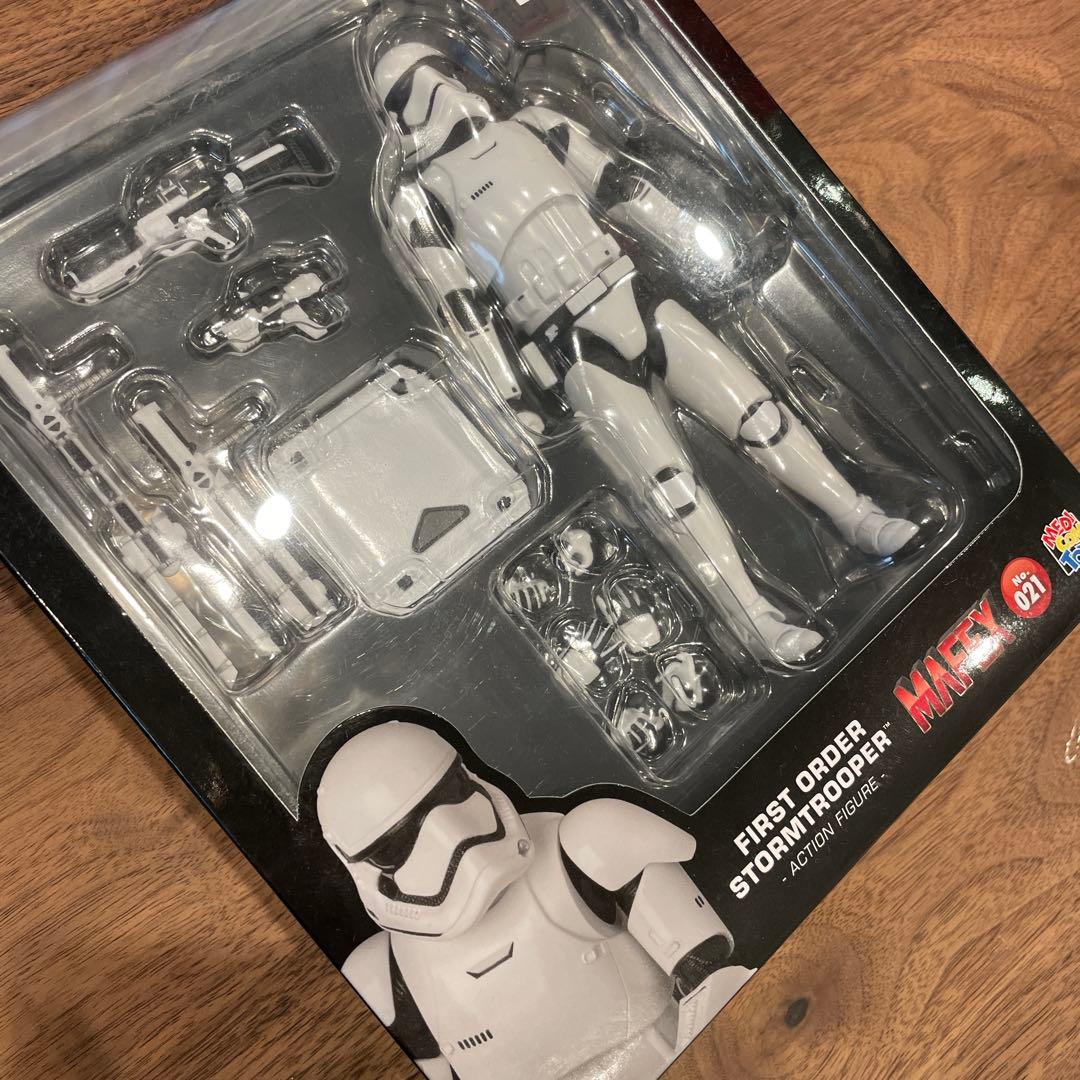 ストームトルーパー　フィギュア