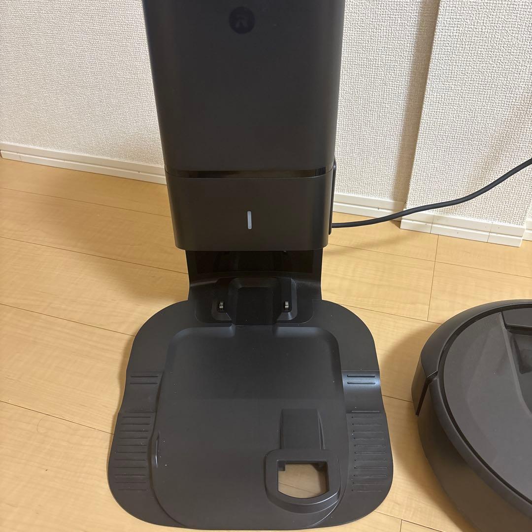 【値下げ】ルンバ iRobot Roomba i7+ロボット掃除機本体