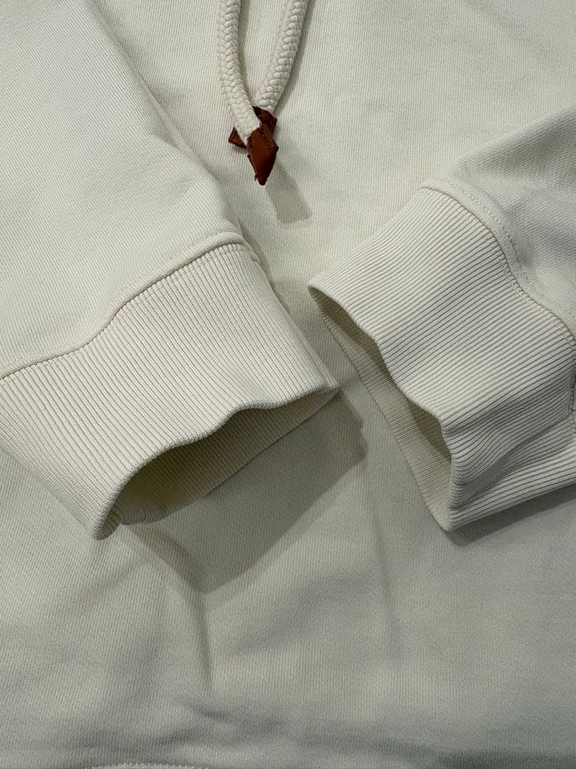 ロエベ　アナグラムレザーパッチフーディー