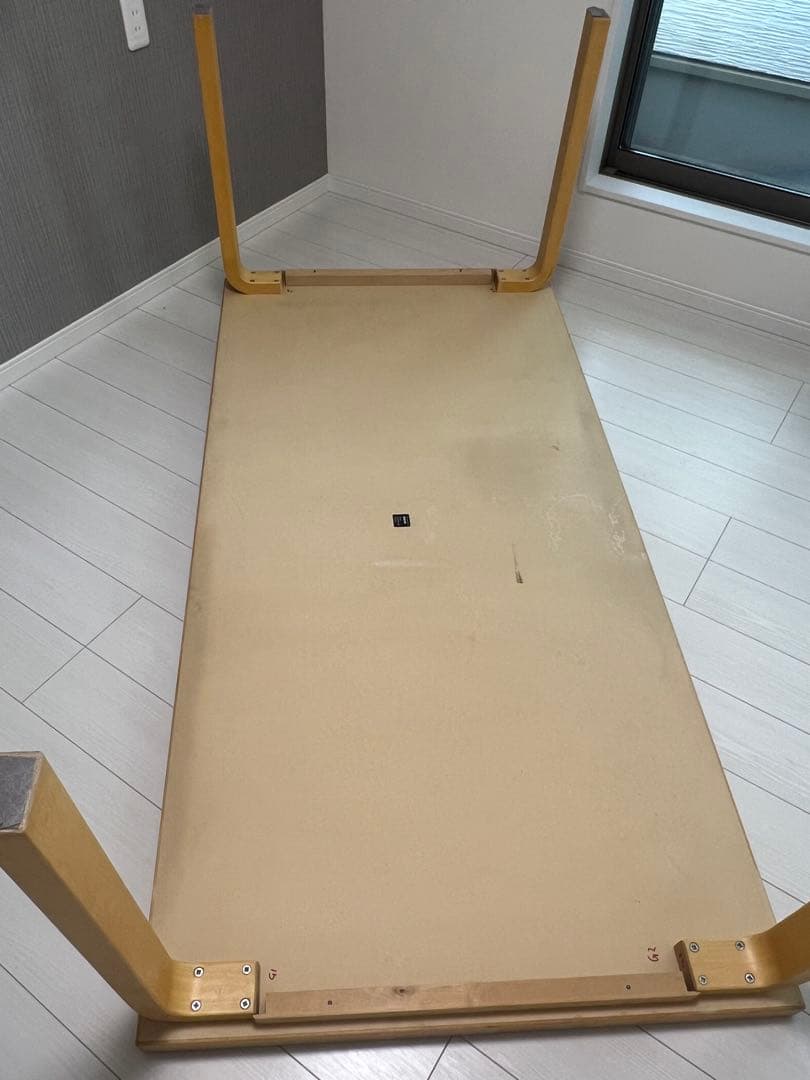 【東風様ご検討中。出品は10/31迄　アルテック　83 テーブル　引取可能】