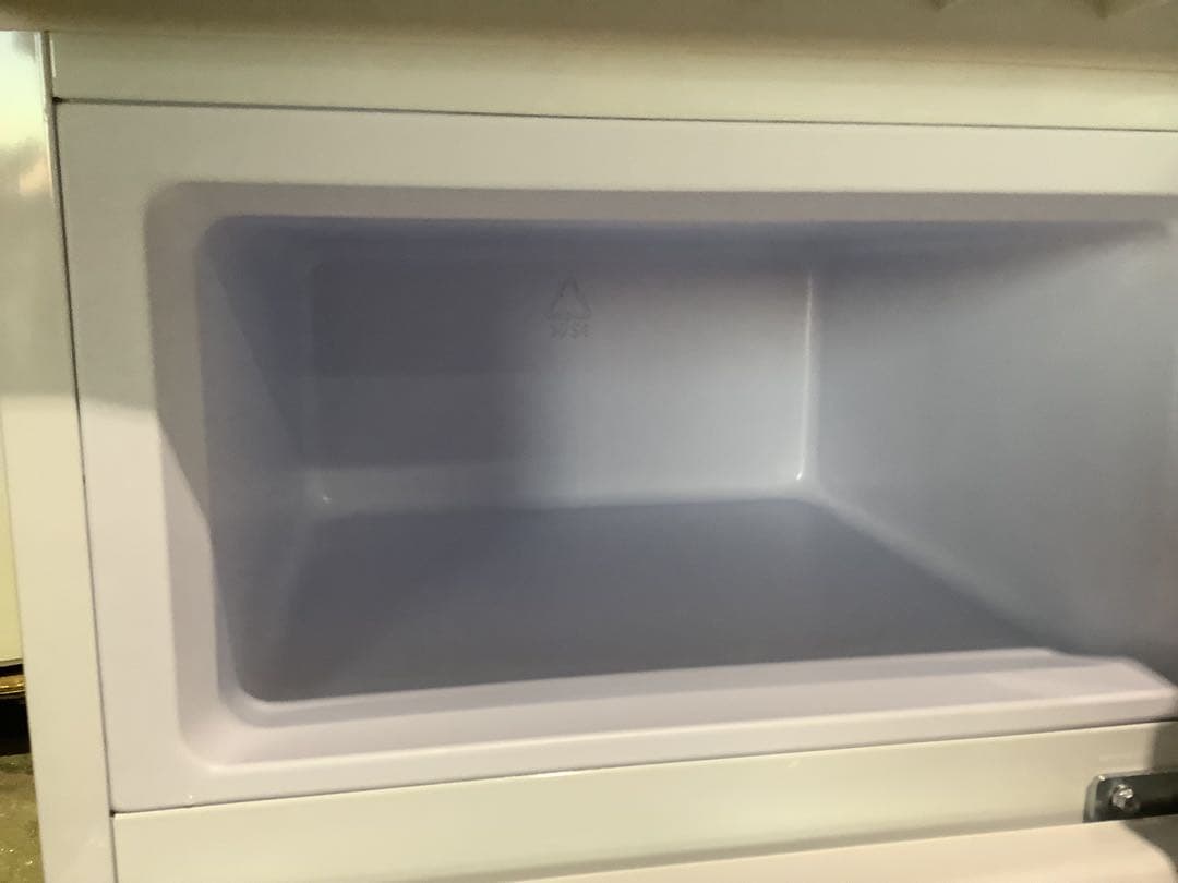 2ドア冷蔵庫 アイリスオーヤマ AF81-W 81L 2019年製