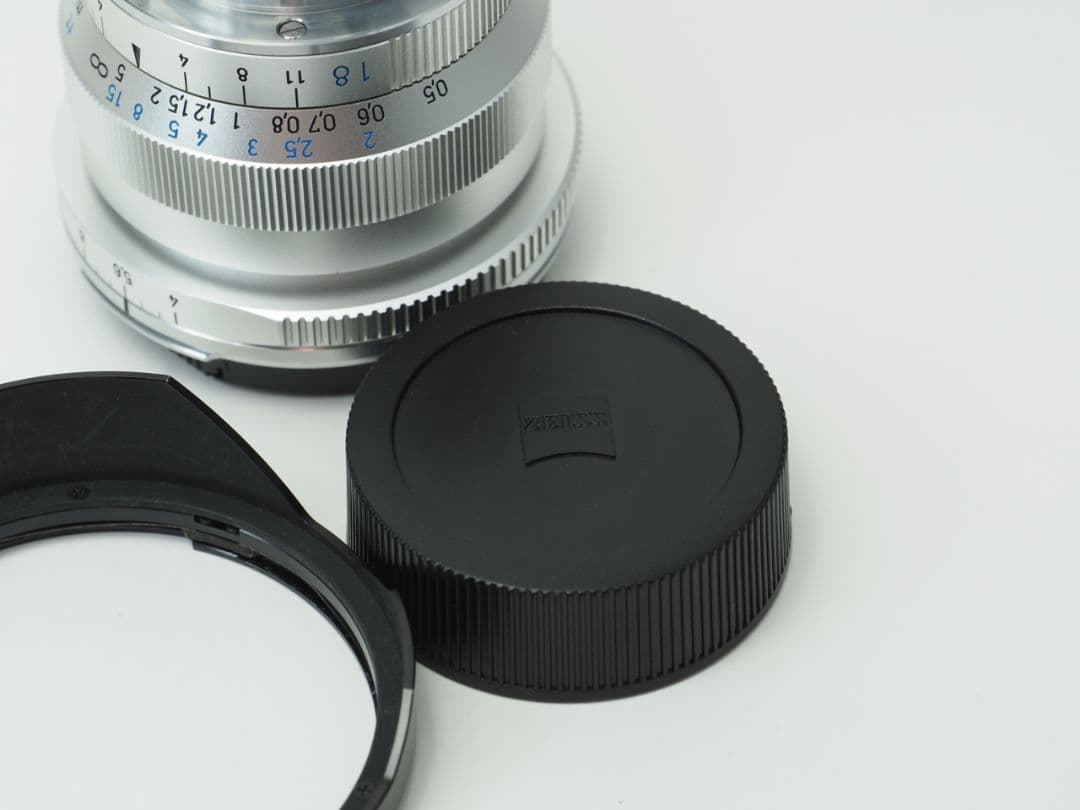 レンズ(単焦点) Carl Zeiss DISTAGON T* 18mm / f4.0 ZM