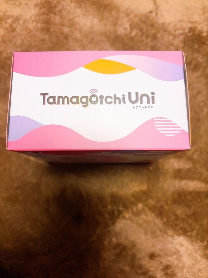 Tamagotchi Uni たまごっち ユニ オーロラ ピンク