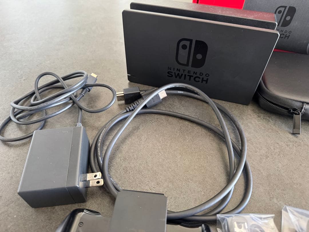 Nintendo Switch 本体　グレー