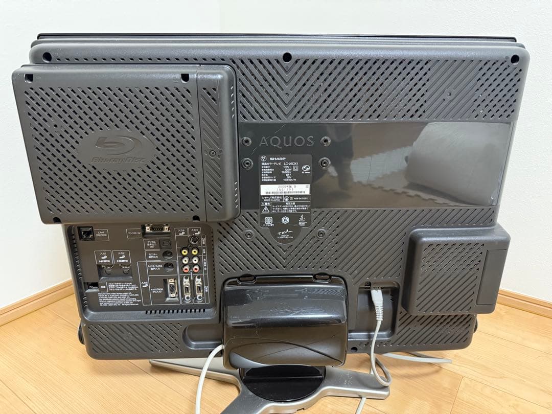 SHARP AQUOS 液晶テレビ　26インチ ※お値下げ交渉も可能です！