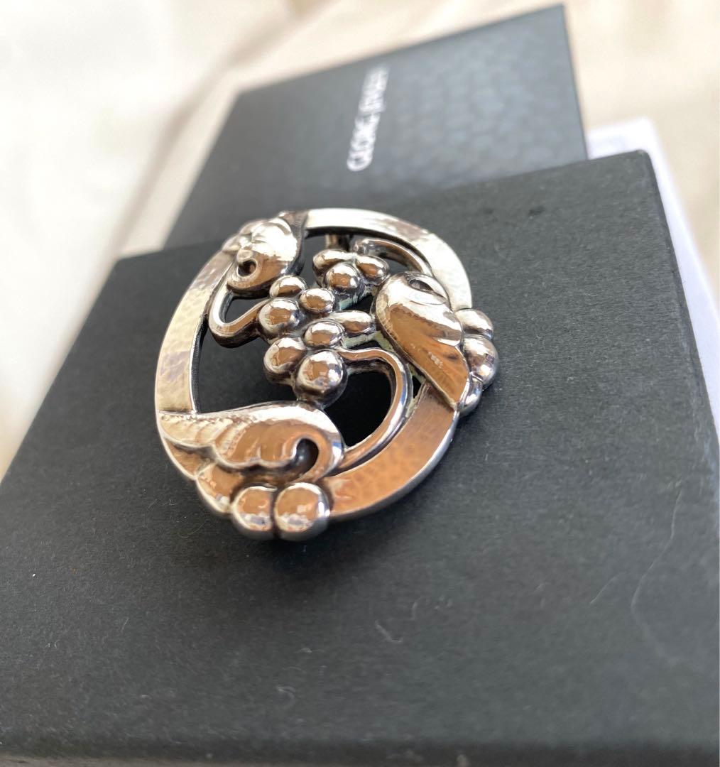 極美品 101 ムーンライト・グレープ SV925ブローチ