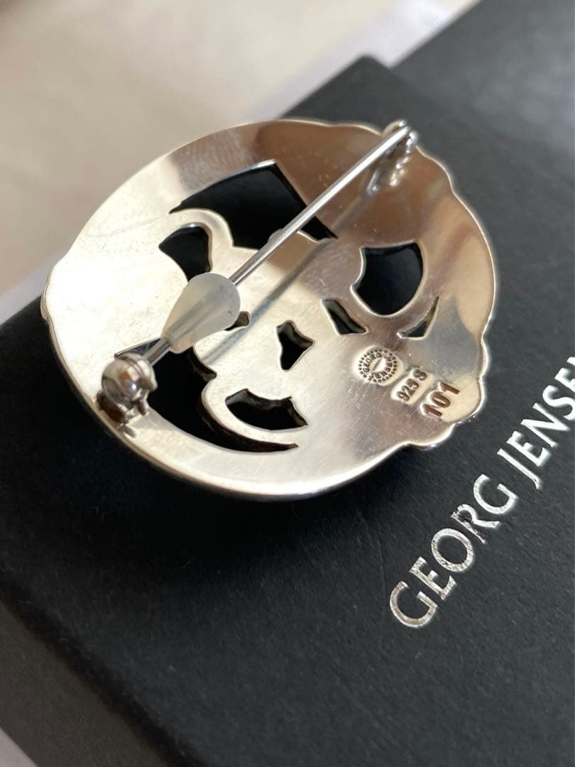 極美品 101 ムーンライト・グレープ SV925ブローチ