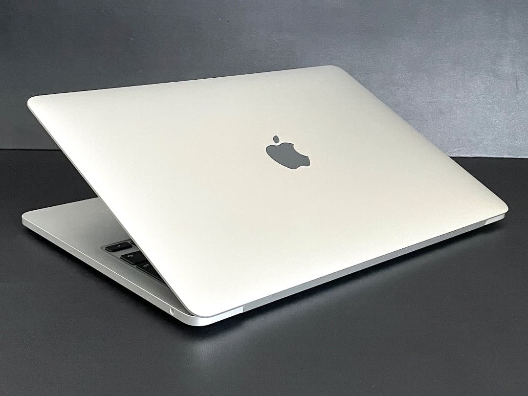 【美品】MacBook Pro 13.3㌅ M1 2020 16GB 512GB