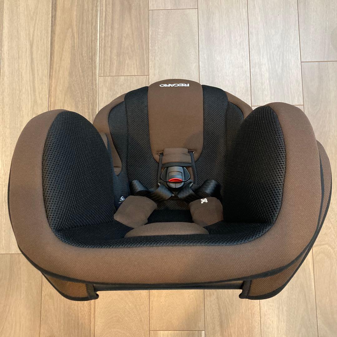 《メルカリ市最終価格》 RECARO レカロ チャイルドシート J1 smile