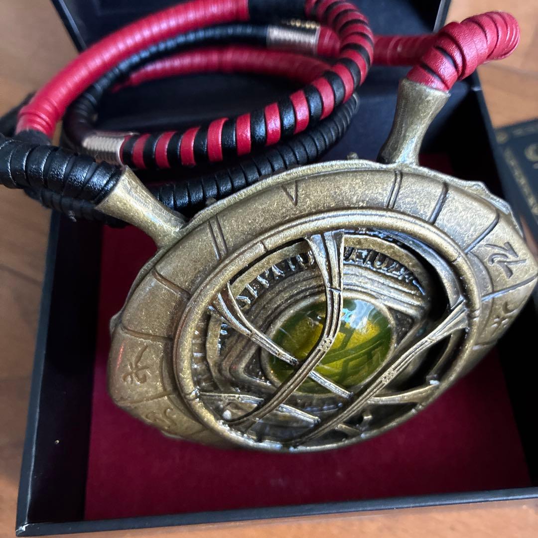 MARVEL アベンジャーズ アガモットの目