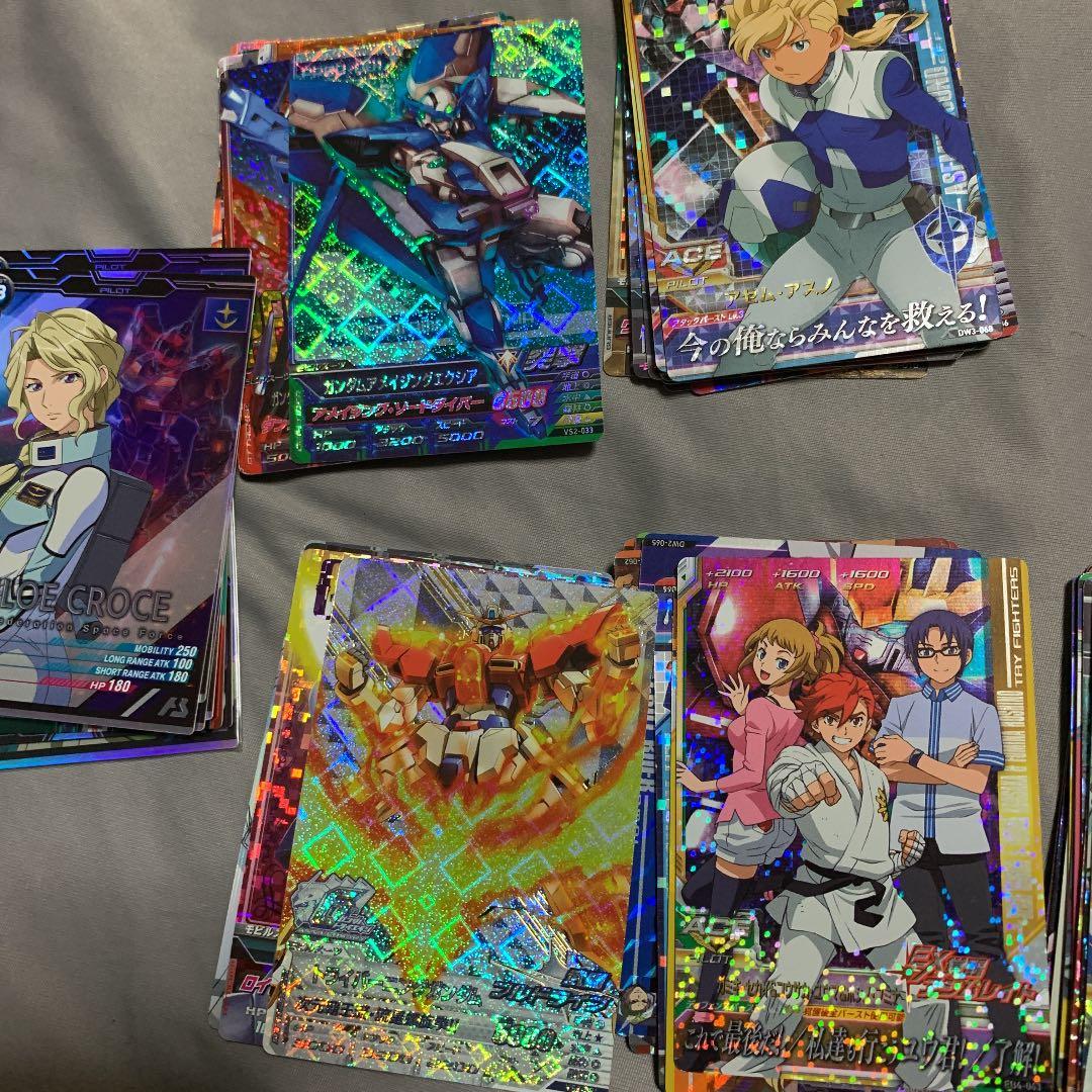 ガンダム　カード　引退品　M以上のレアリティ