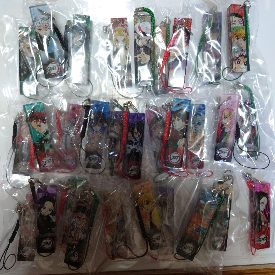 鬼滅の刃 コレクション缶バッジ アクリル根付コレクション ジャンプショップ限定