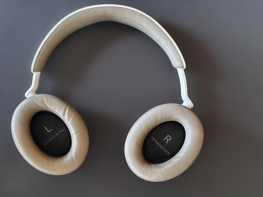 【付属品完備】Sennheiser ACCENTUM Plus Wireless