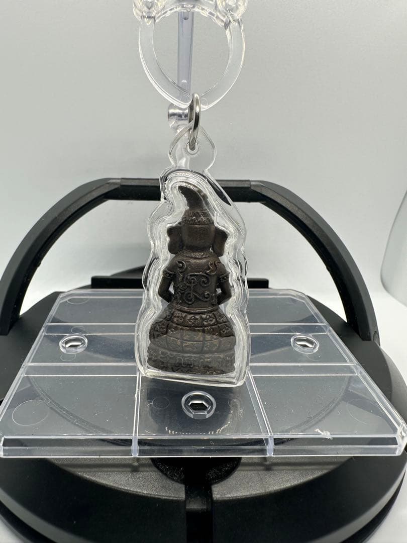 魅力と金運の象耳ンガン　アチャンウィアンクンペーン　レア