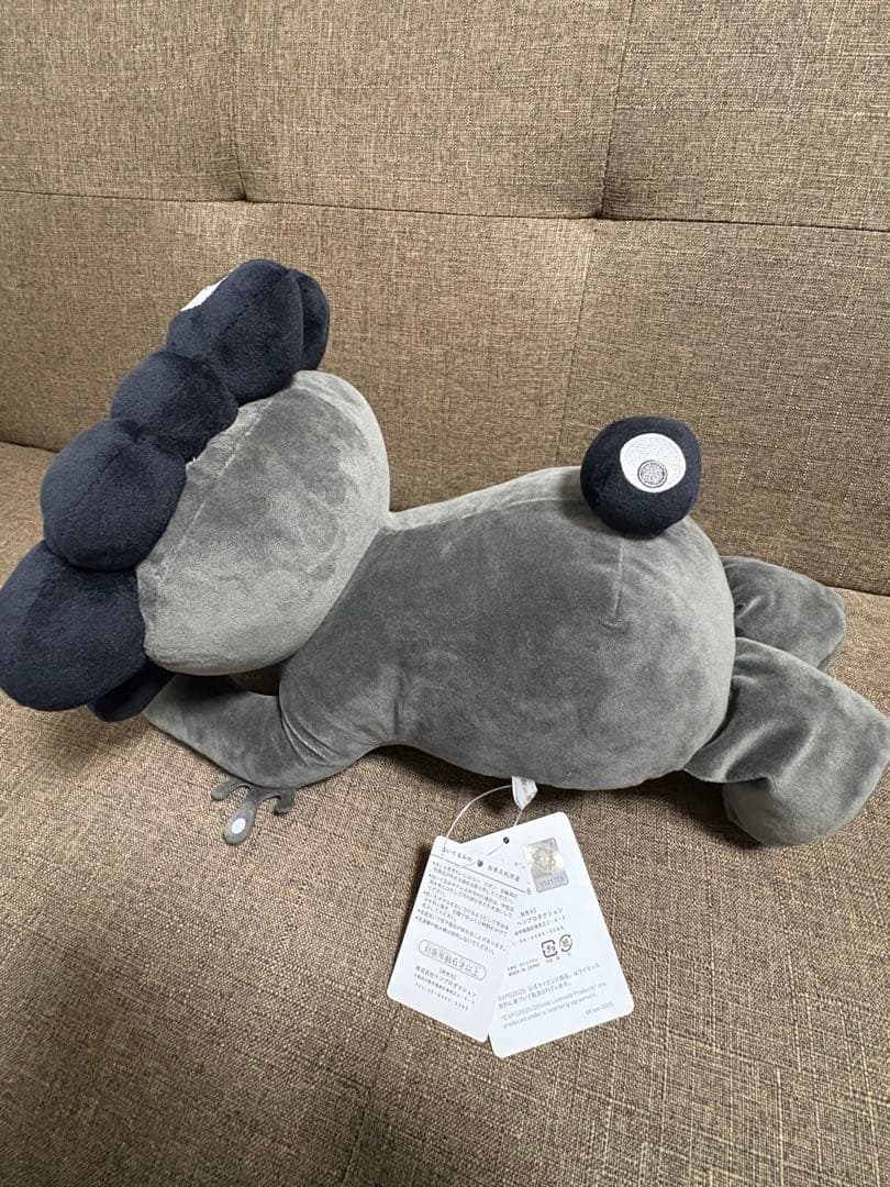 ミャクミャク　這い型ぬいぐるみ　Lサイズ　黒　ブラック