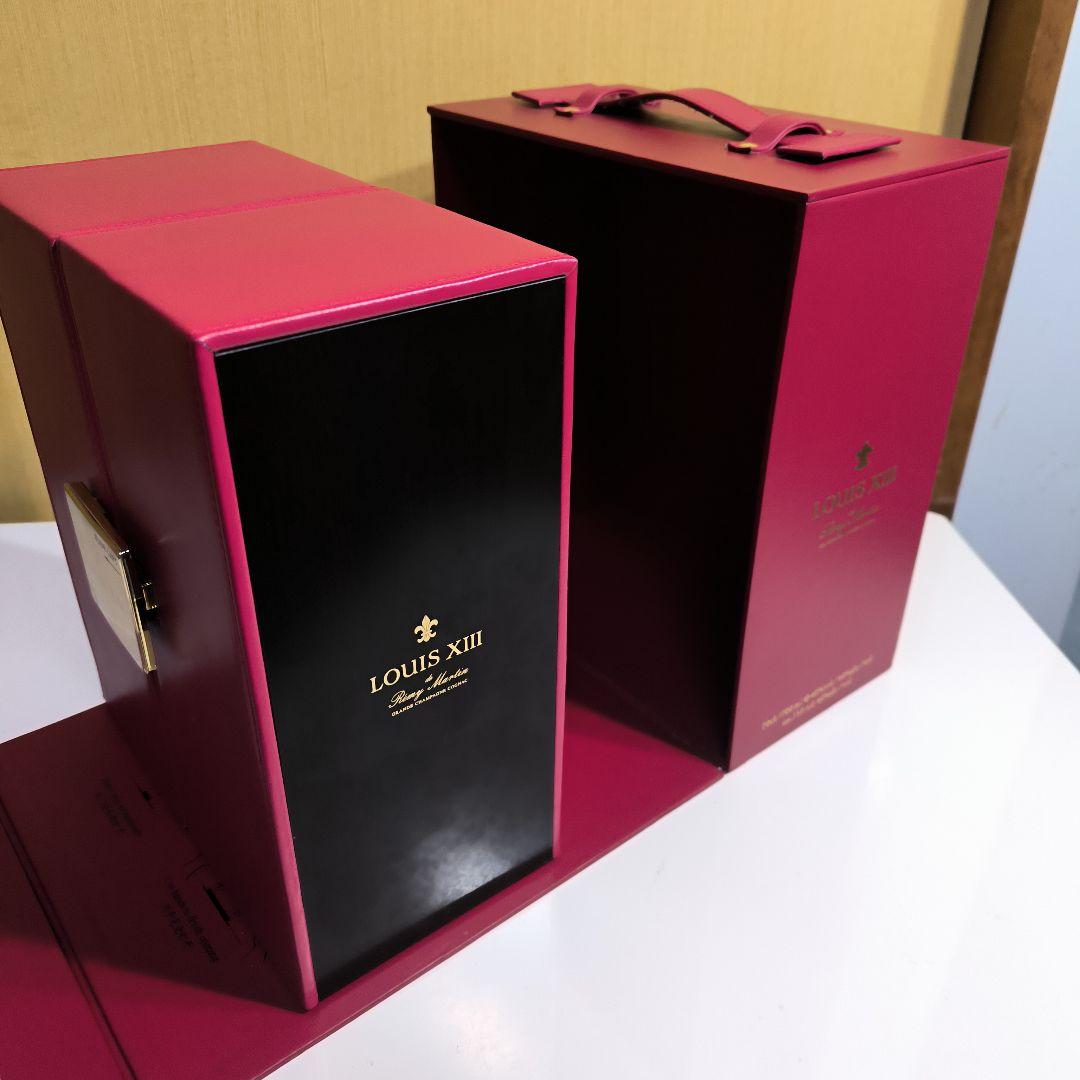 レミーマルタン最高峰　ルイ13世 観音開き、専用箱、外箱、冊子、替え栓付きセット
