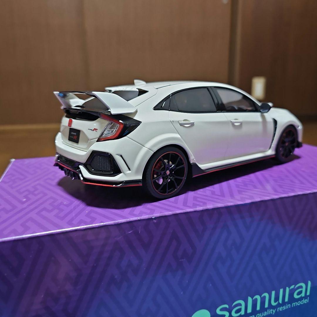 京商 サムライ 1/18 ホンダ シビック タイプR チャンピオン ホワイト