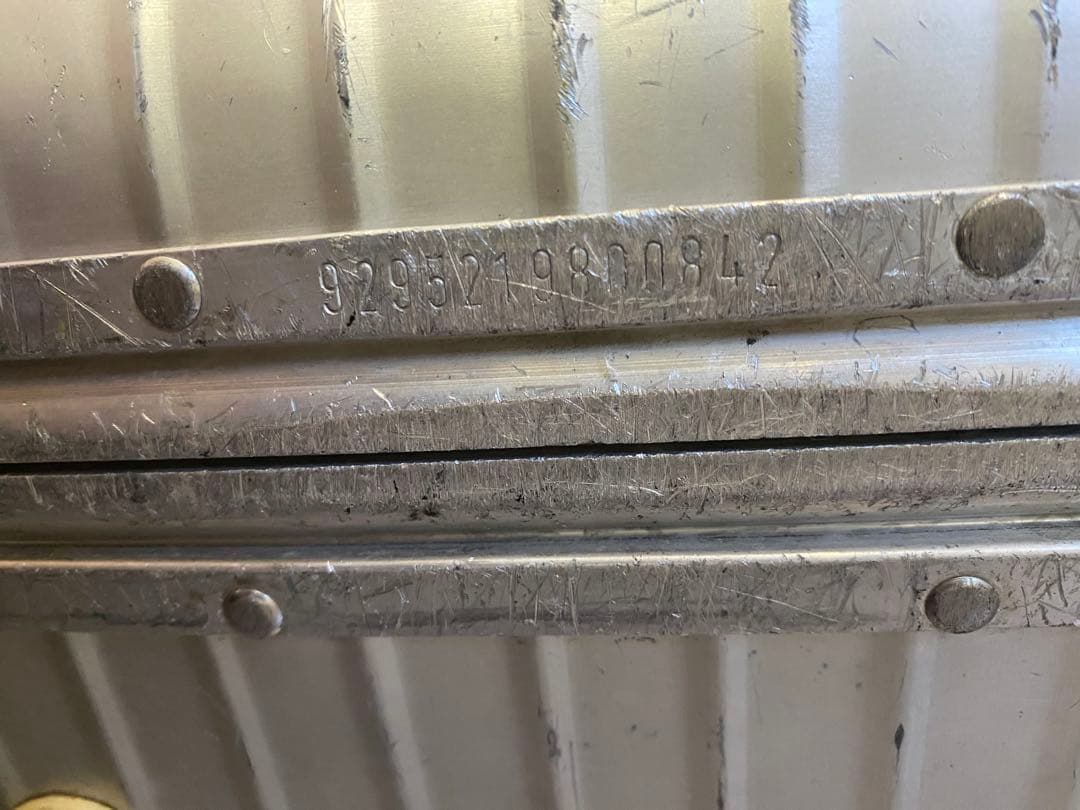 リモワ　キャリーケース　【ジャンク品】