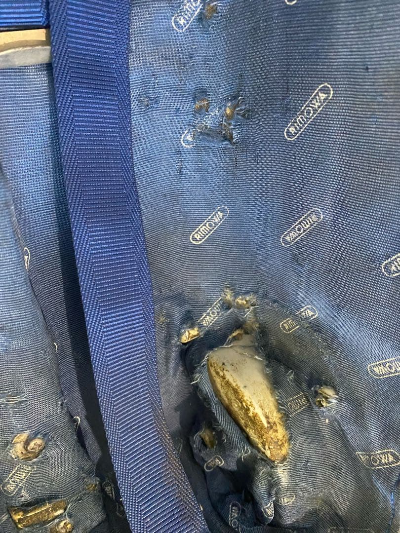 リモワ　キャリーケース　【ジャンク品】