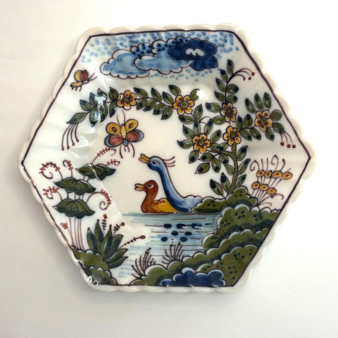 オランダ　マッカム焼き　MAKKUM 2羽の鳥　蝶　花　雲　壁掛け　壁飾り