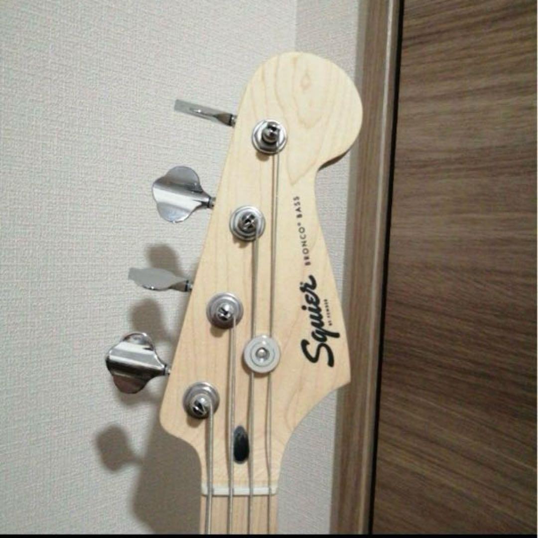 Squier by Fender bronco bass エレキベース ケース付