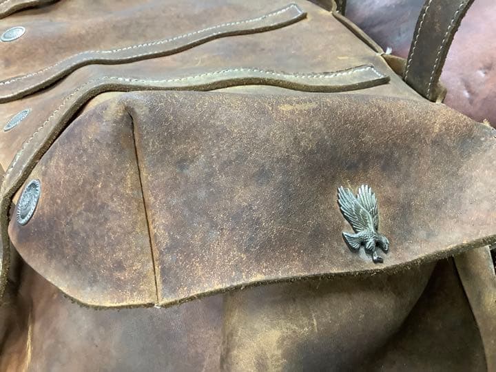 【当時物】　本革サドルバッグ　ナックル　パンヘッド　ショベル