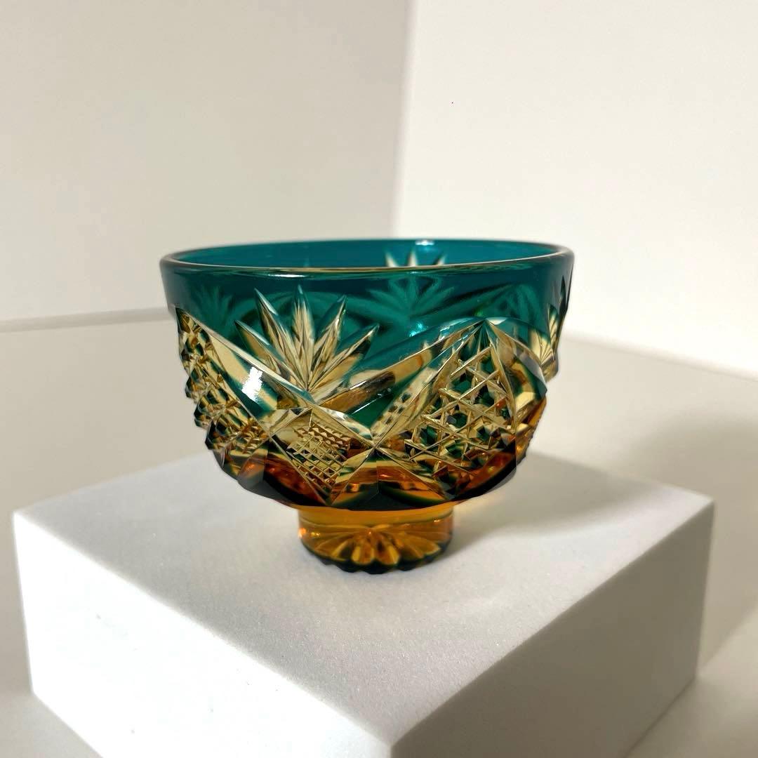 #XG331 ガラス工芸作家・黒木国昭・綾切子・銘「猪口」・骨董・アンティーク