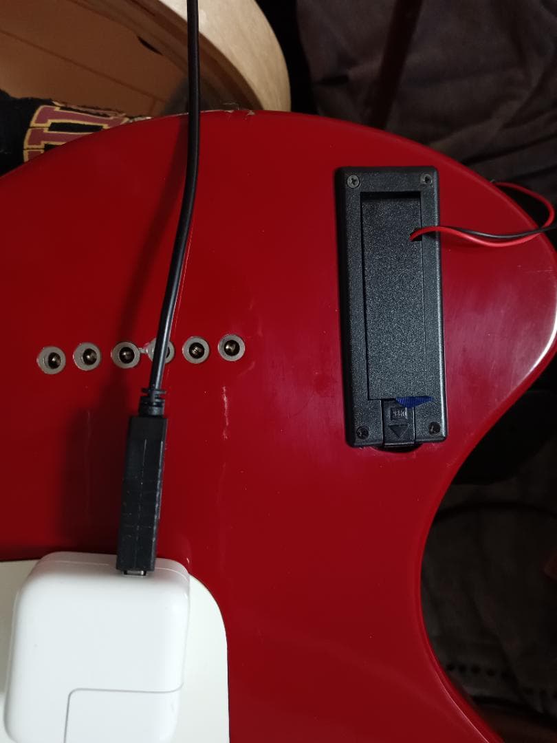 ZO-3 レッド　ヘッドフォン端子付　USB電源アダプター付　他オマケ