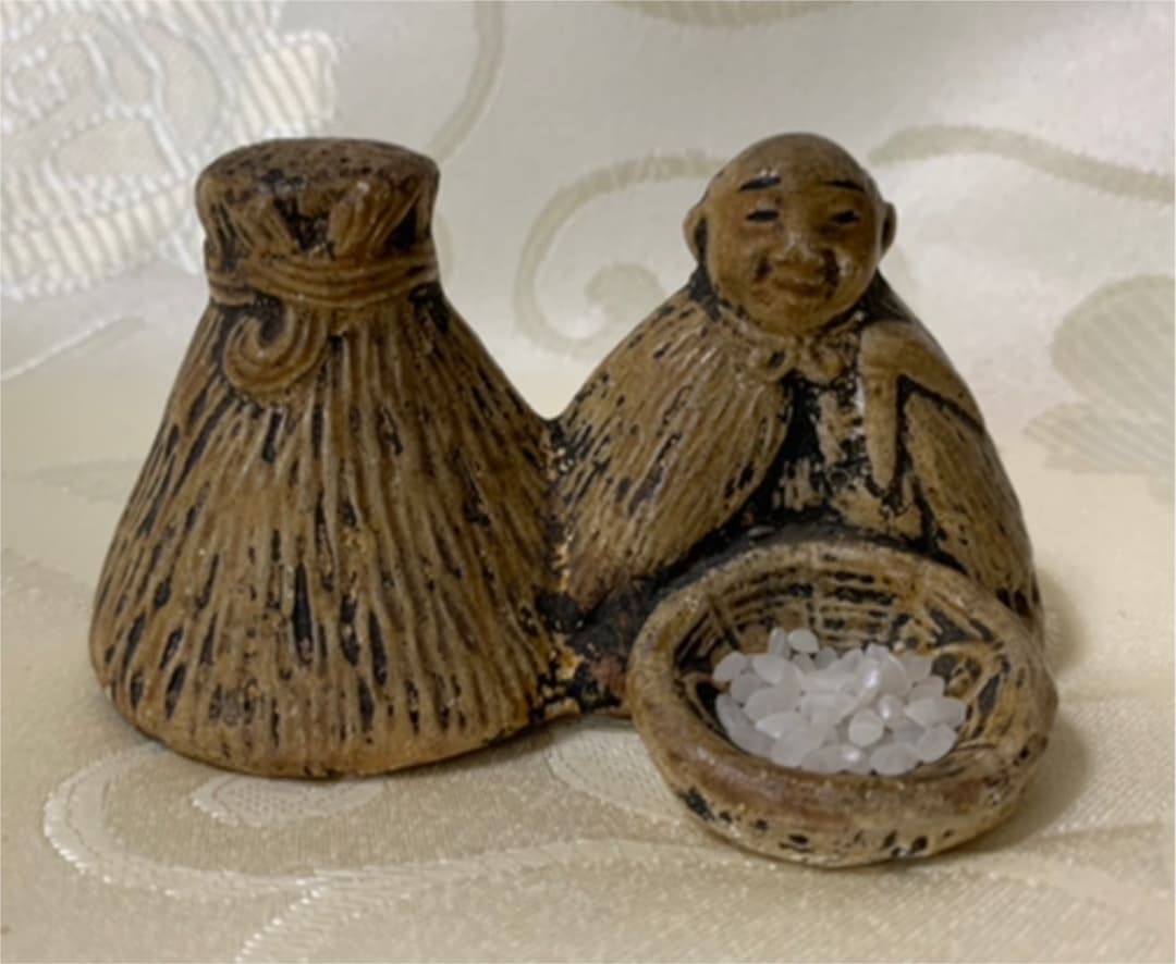 水戸　偕楽焼　農人形　在印　年代物