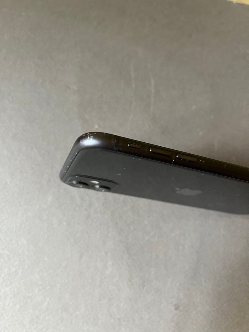 Apple iPhone 11 アップル アィフオーン SIMフリー 64GB