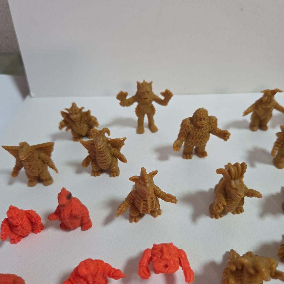 ウルトラマン消しゴム　怪獣消しゴム　74点セット