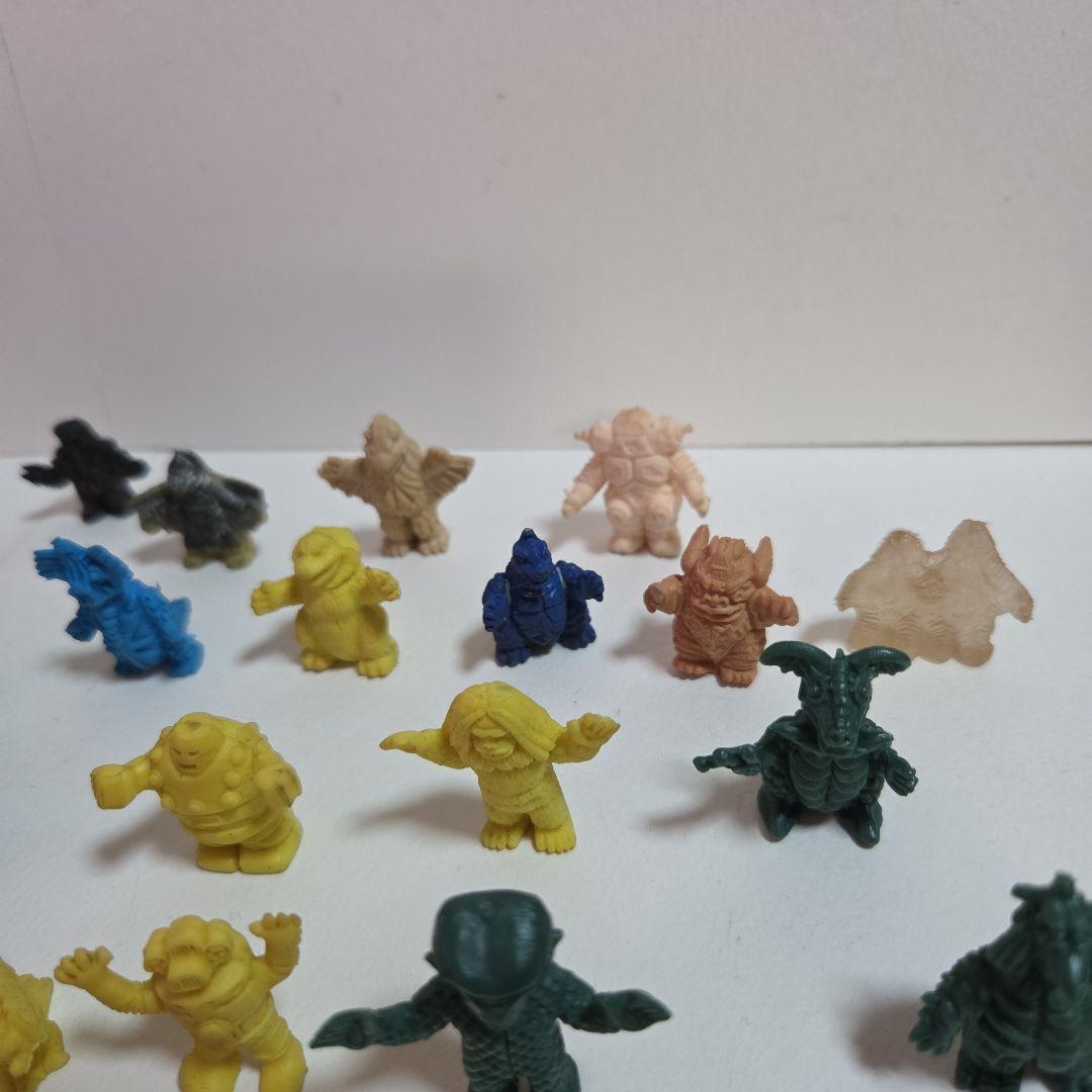 ウルトラマン消しゴム　怪獣消しゴム　74点セット