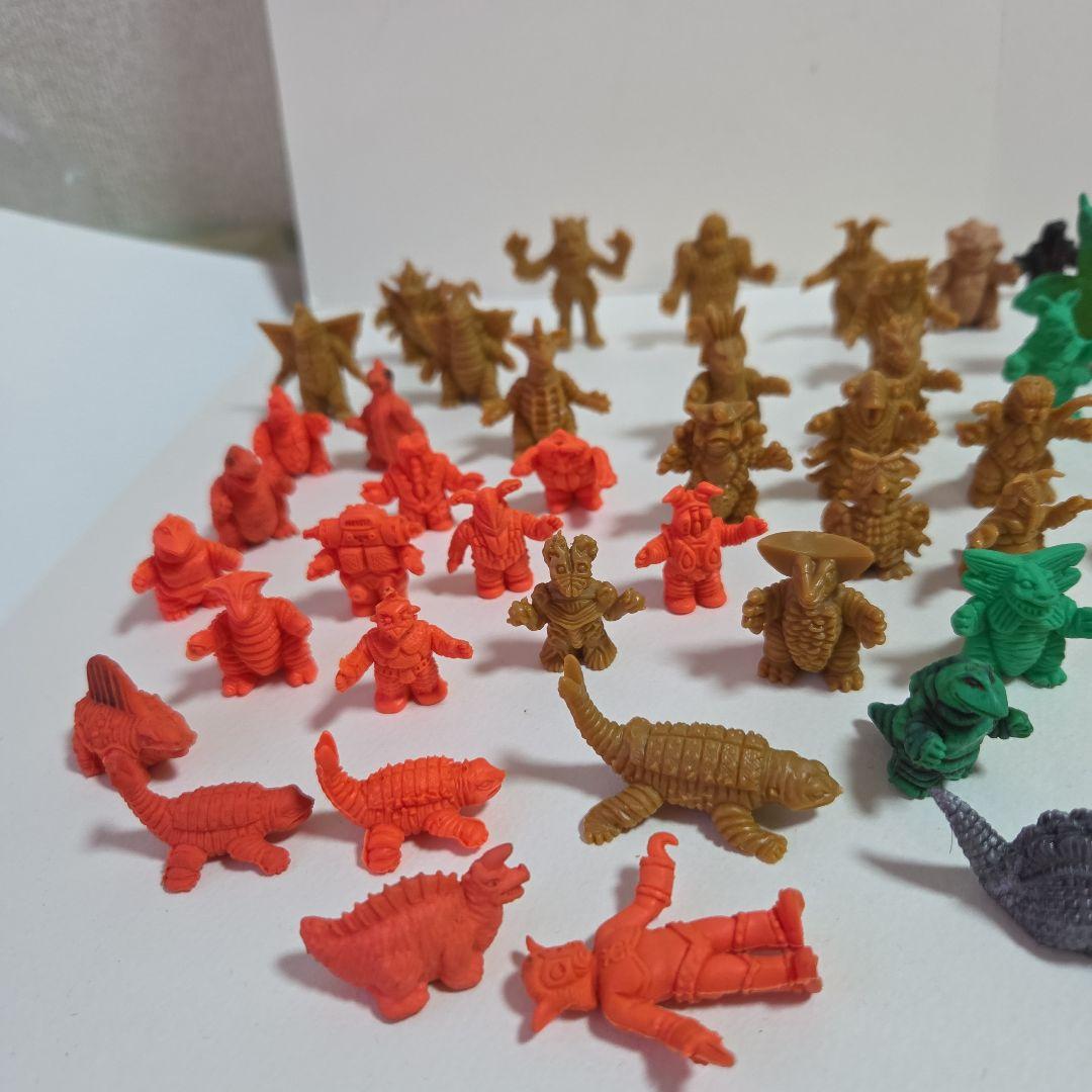 ウルトラマン消しゴム　怪獣消しゴム　74点セット