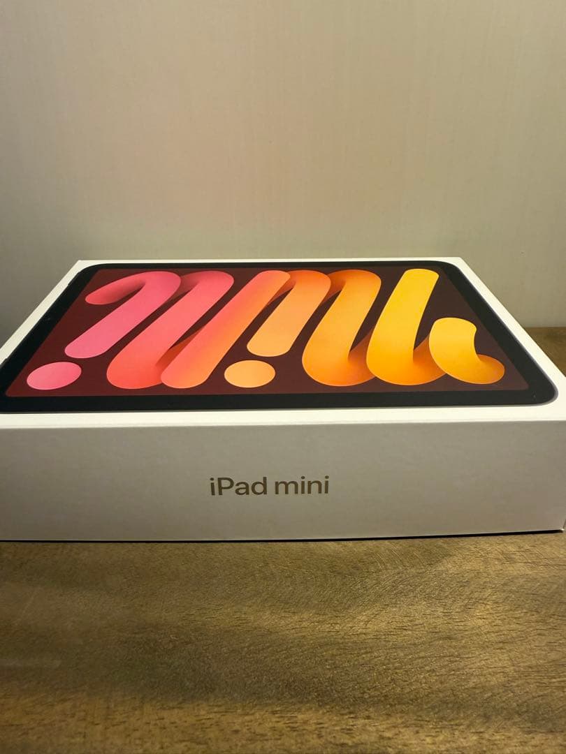 美品【純正ケース付き】第7世代 iPad mini 128GB スターライト