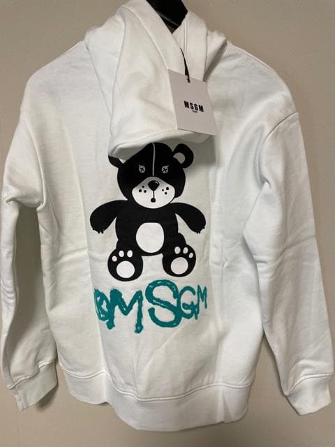 新品【MSGM 】KIDS 大人もOK ロゴグラフィックパーカー
