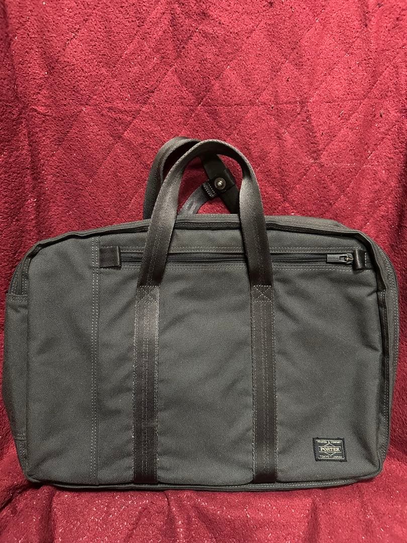 PORTER ビジネスバッグ ブラック　リュックにもなります！