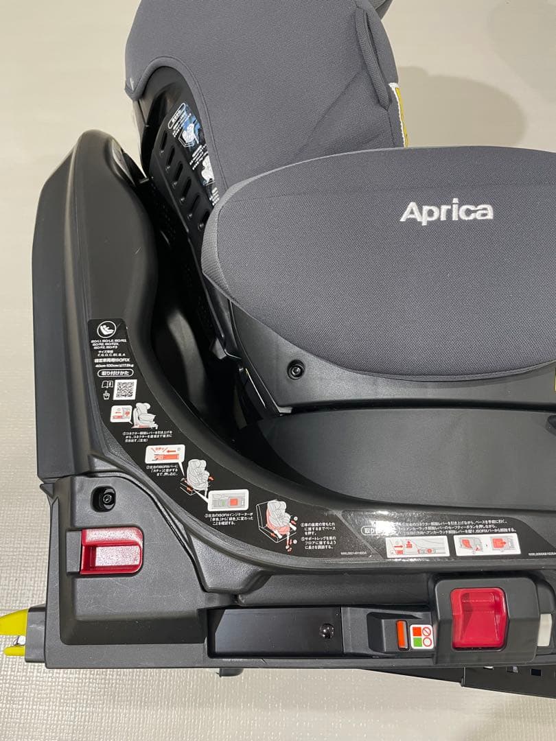 Aprica 回転式チャイルドシートフラディアプラスライトR129 ISOFIX