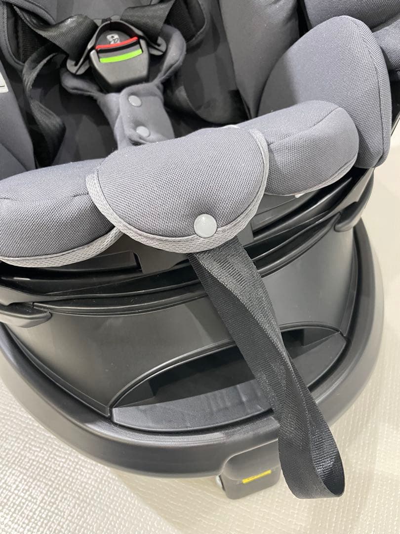 Aprica 回転式チャイルドシートフラディアプラスライトR129 ISOFIX