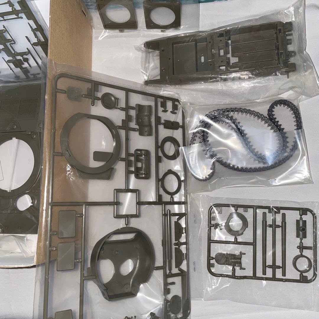 TAMIYA 1/35 RC アメリカM4A3 シャーマン戦車　2.4Hzプロポ