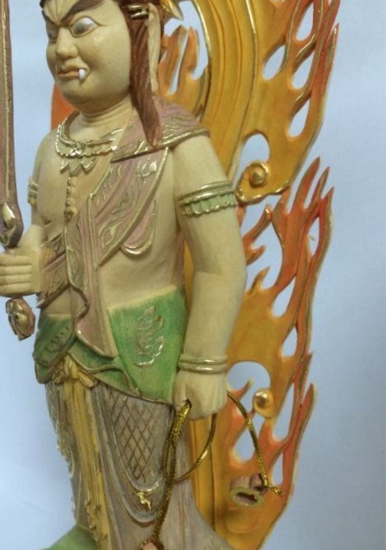 不動明王　木彫　高31cm 新品 柘植　仏像