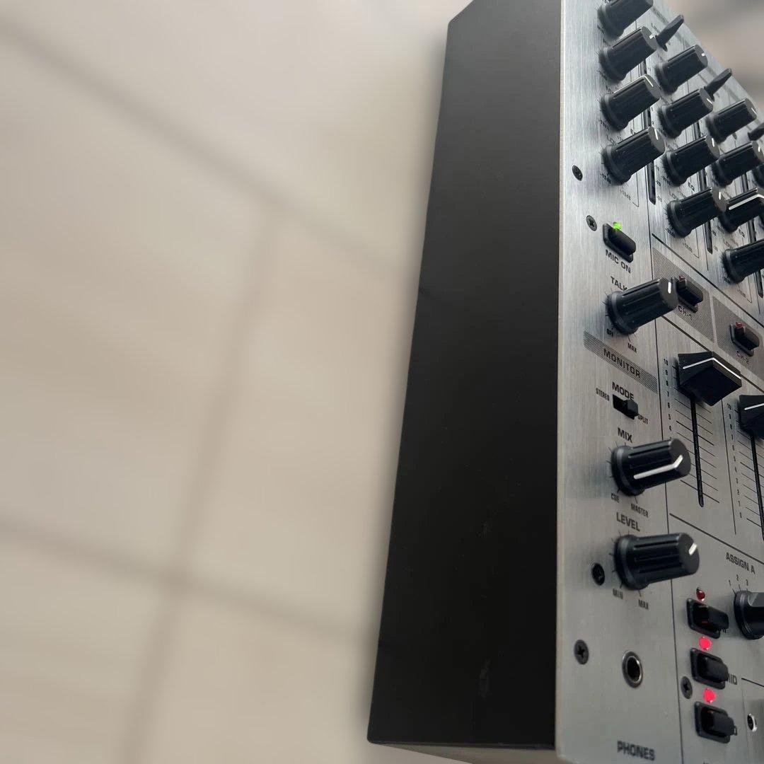 【極美品】BEHRINGER DJX700 DJミキサー ベリンガー 5ch