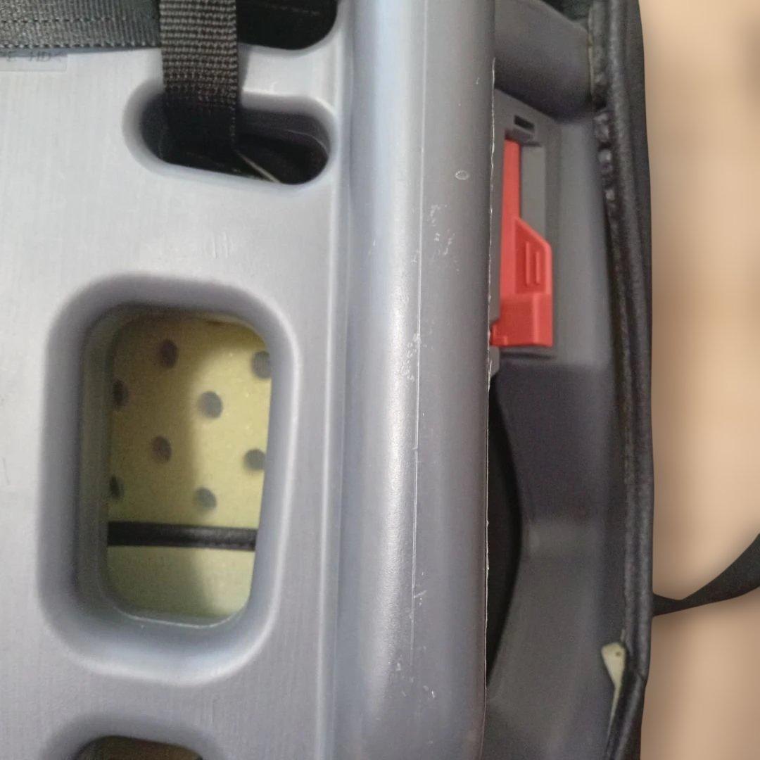 【美品】Combi コンビ ジョイトリップ エッグショックGC チャイルドシート