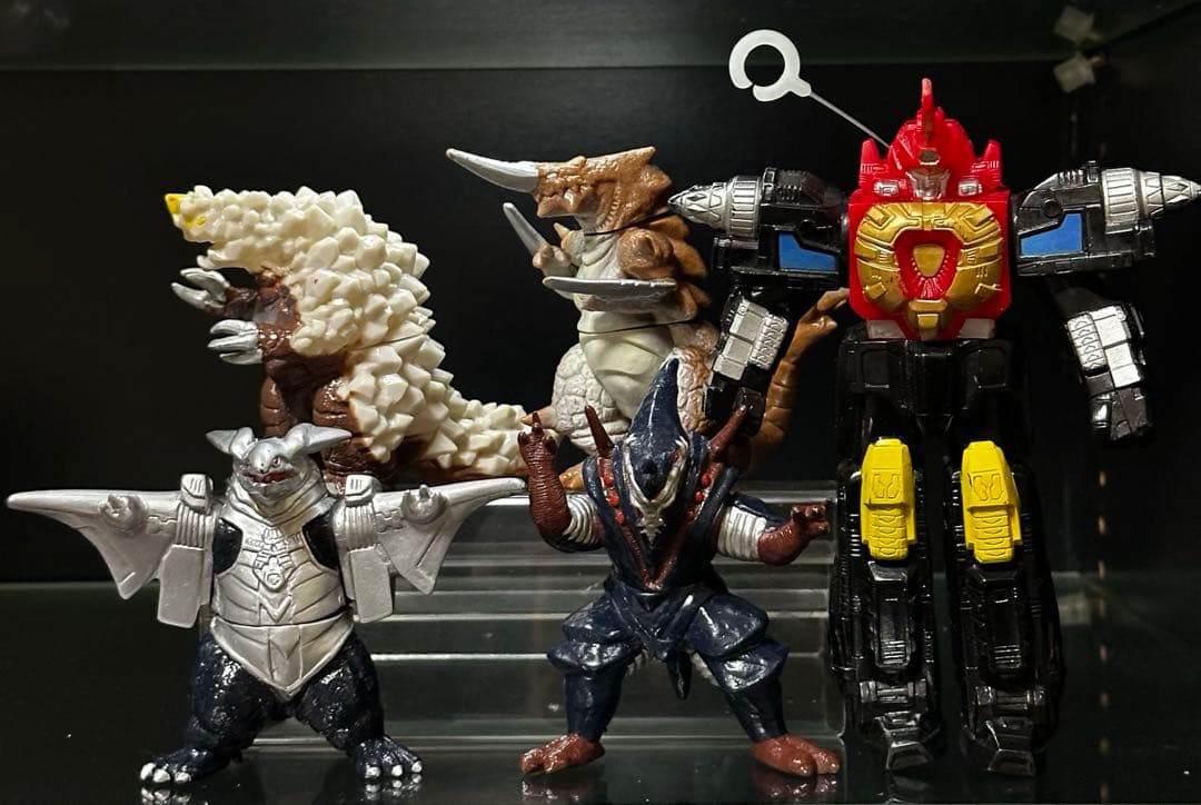 電光超人グリッドマン/サンダーグリッドマン/ギラルス/バギラ/シノビラー他ソフビ