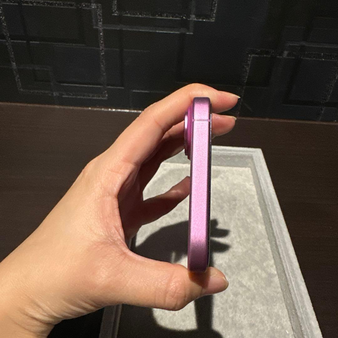 【美品】iPhone 16 Plus 128GB ピンク