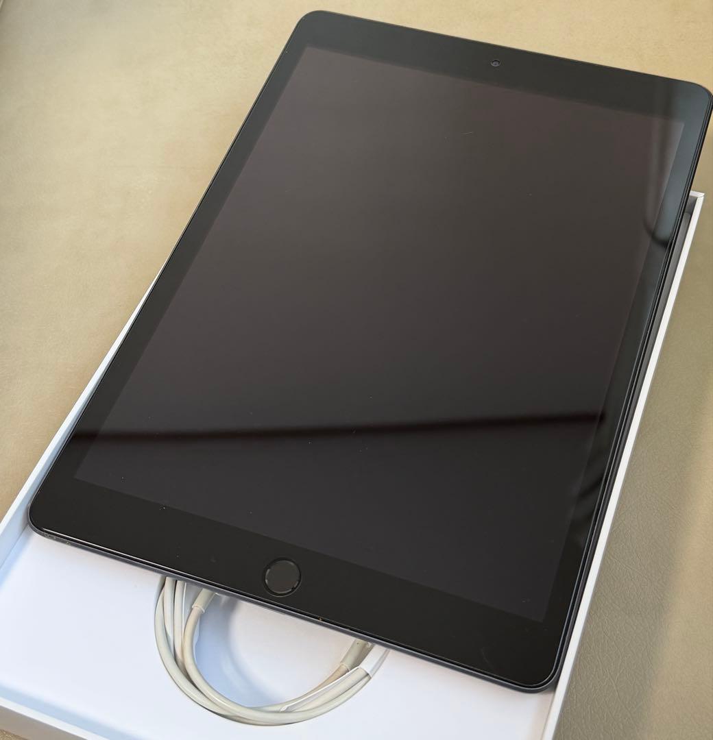 Apple iPad 第7世代 Wi-Fi 32GB スペースグレイ