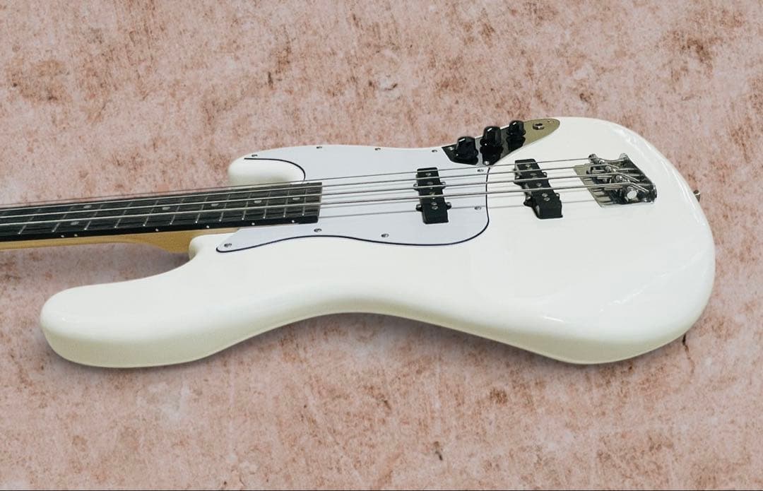 （美品）BUSKER'S BJB-3 LPB ジャズベース ホワイト色 島村楽器