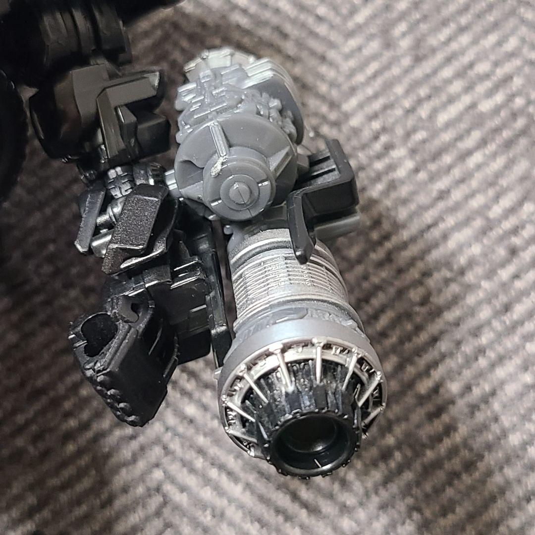 トランスフォーマー スタジオシリーズ SS-15 アイアンハイド